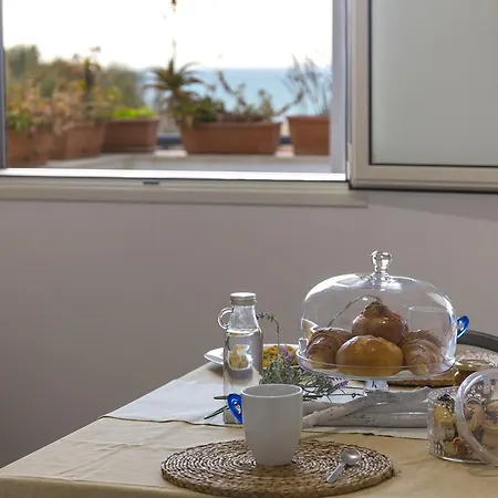 Mareinsicilia: Larica Apartment *