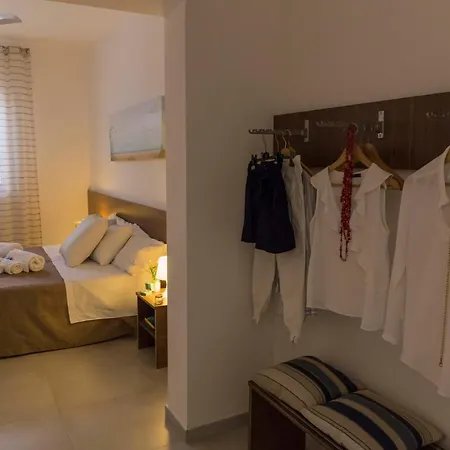 Mareinsicilia: Larica Apartment Cava d'Aliga