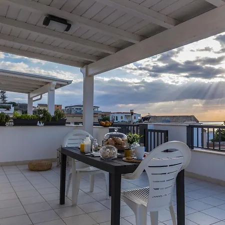 Mareinsicilia: Larica Apartment *