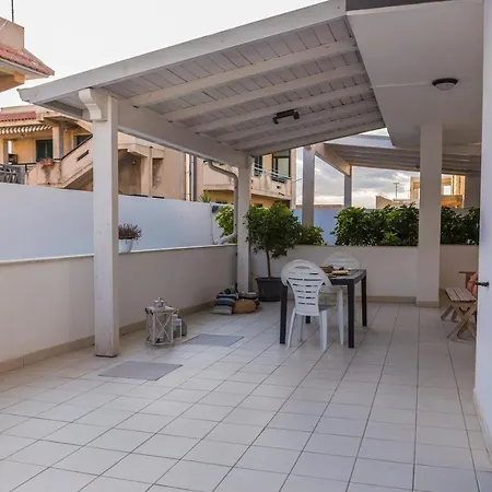 Appartement Mareinsicilia: Larica *